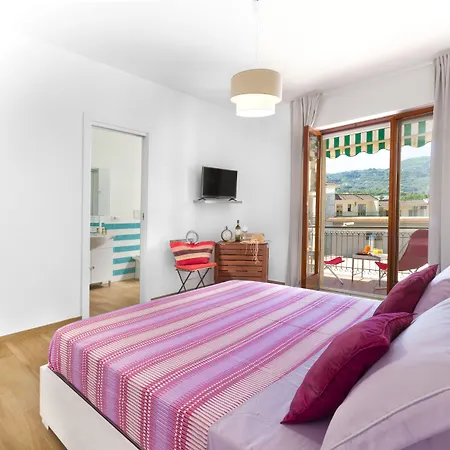 Estate4home - Sofia Flora Frühstückspension 3*