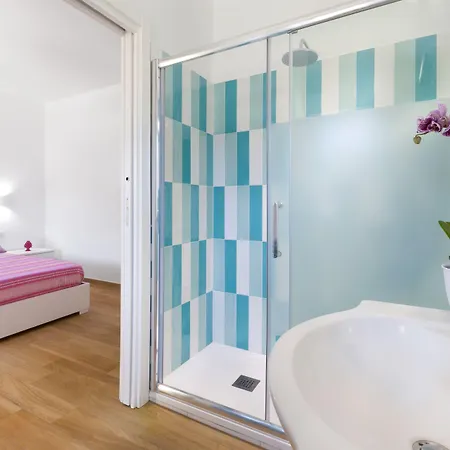 Frühstückspension Estate4home - Sofia Flora Piano di Sorrento