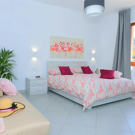 Estate4home - Sofia Flora Bed & Breakfast *