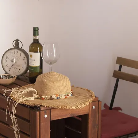 Estate4home - Sofia Flora Bed & Breakfast 3*