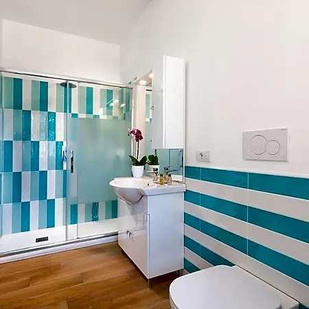Estate4home - Sofia Flora