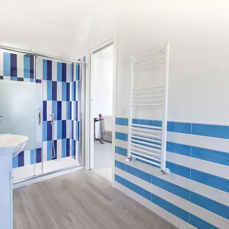 Estate4home - Sofia Flora Bed & Breakfast 3*