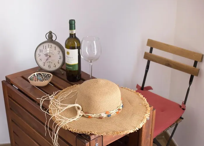 Estate4home - Sofia Flora Bed & Breakfast
