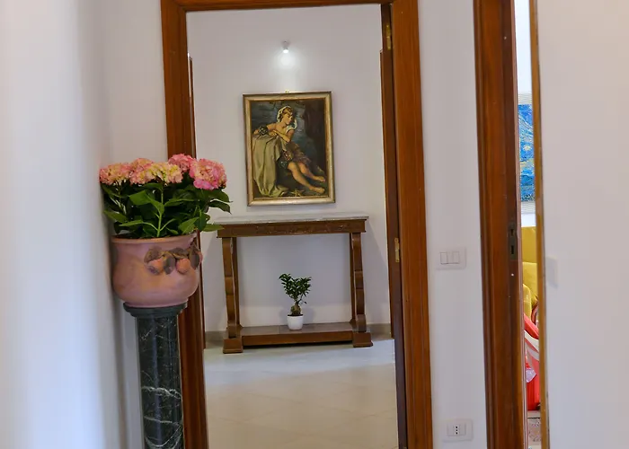 Estate4home - Sofia Flora 3*